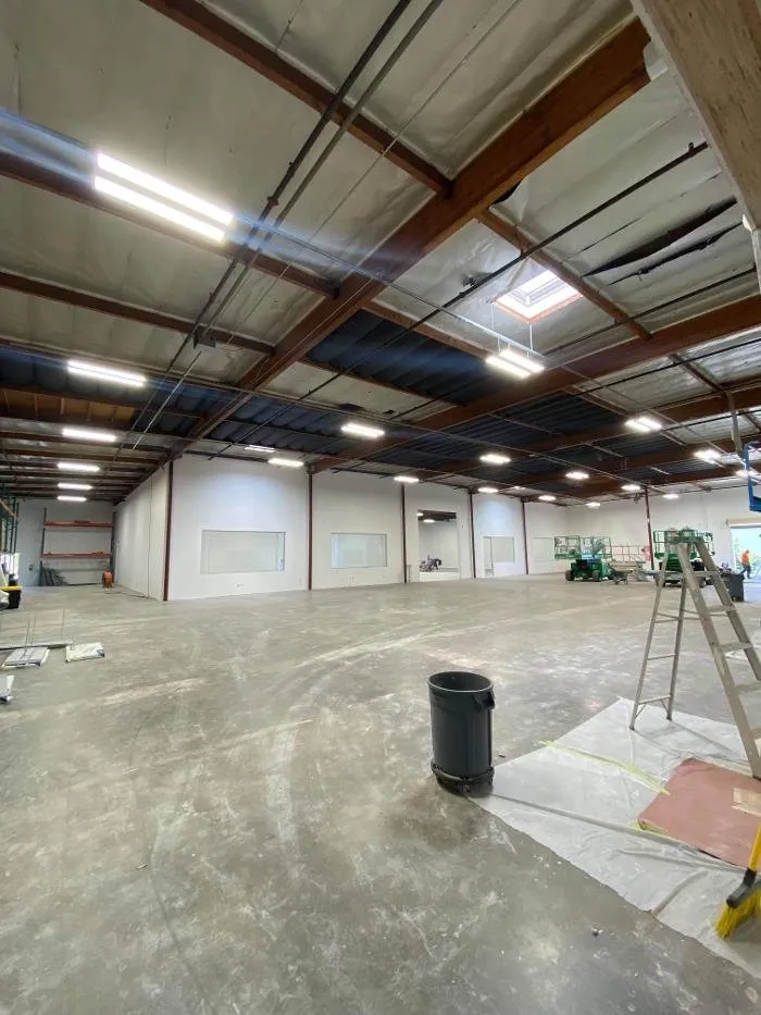 Slide of Inov8 Electric