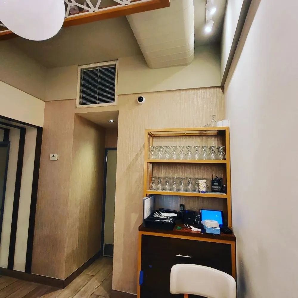 Slide of Installtech