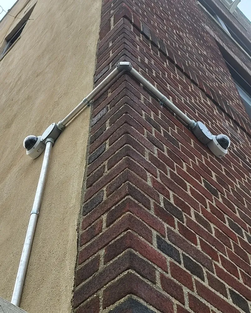 Slide of Installtech