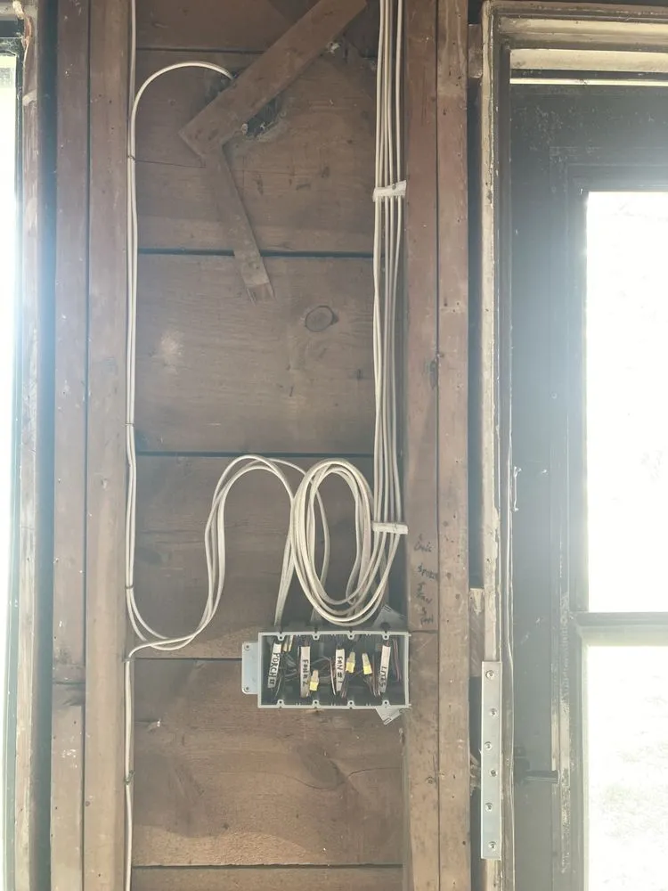 Slide of Integrity Electric