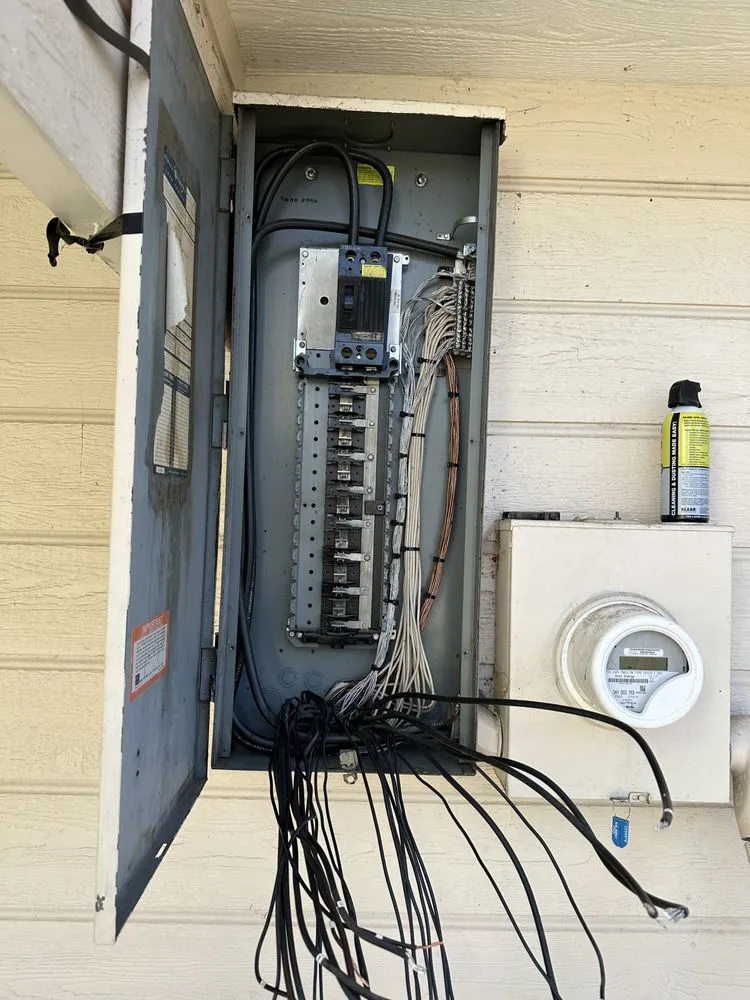 Slide of Integrity Electric