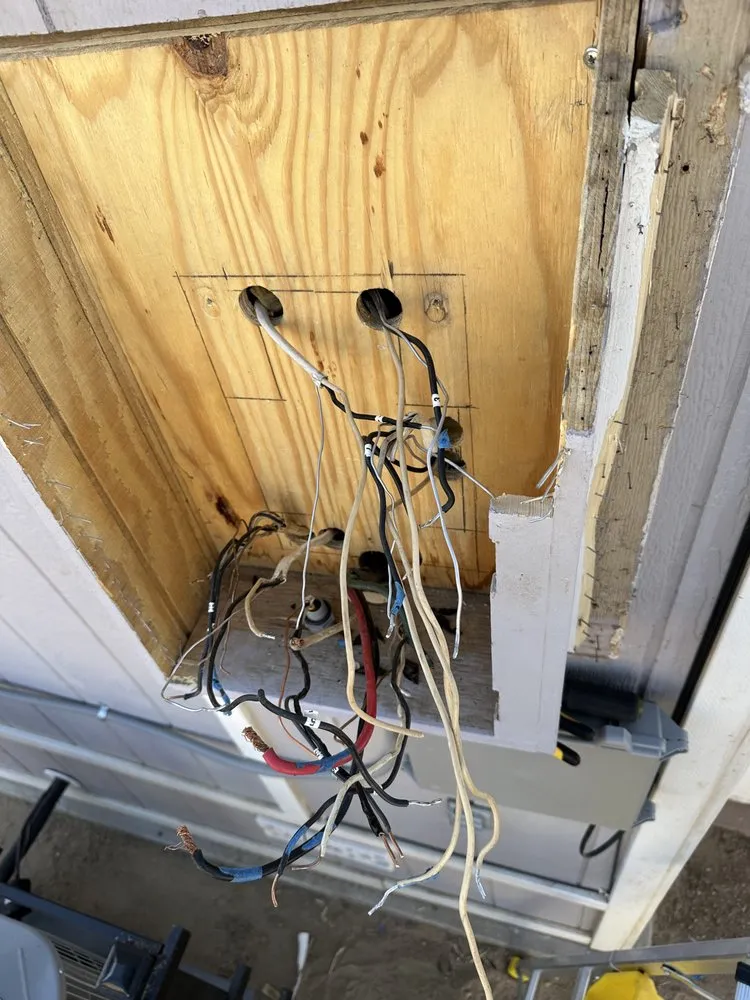 Slide of Integrity Electric