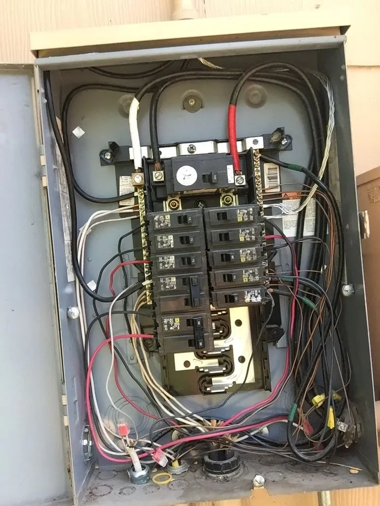 Slide of Integrity Electric