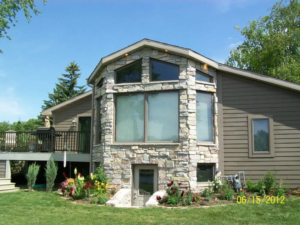 Slide of Integrity Electric