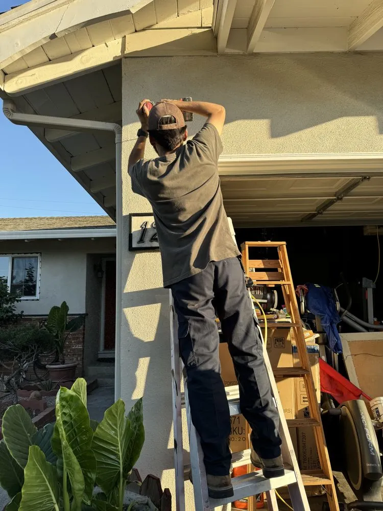 Slide of Integrity Electric