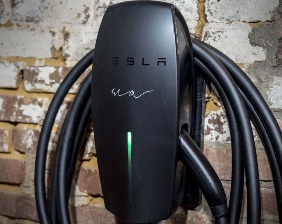 Slide of Integrity Energy Systems