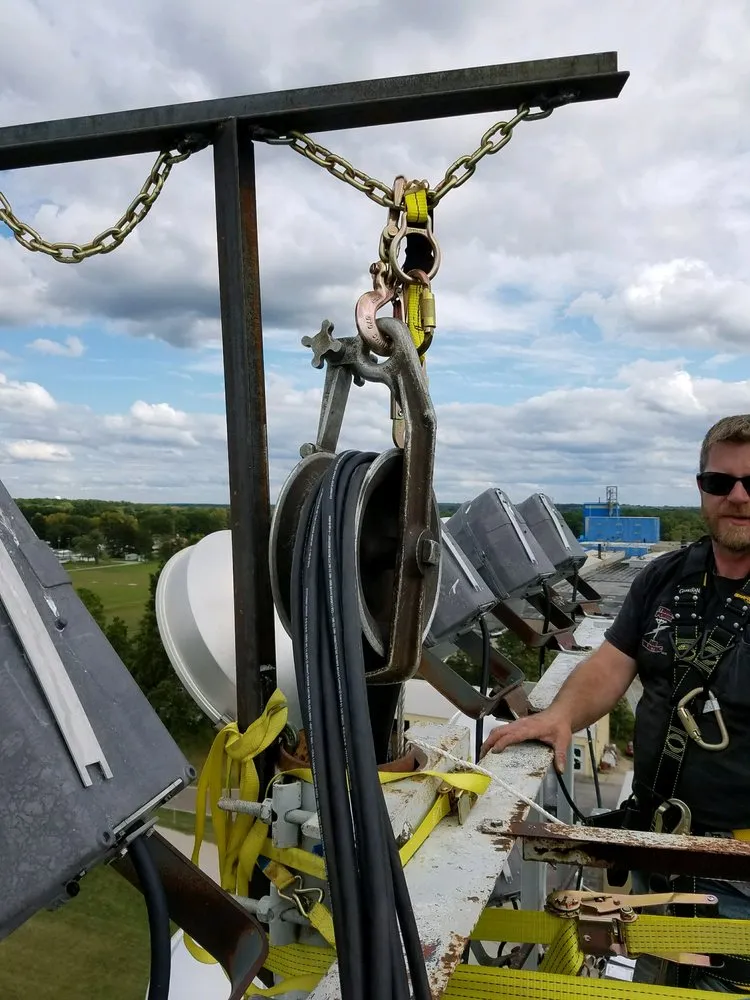 Slide of Integrity Power and Electric