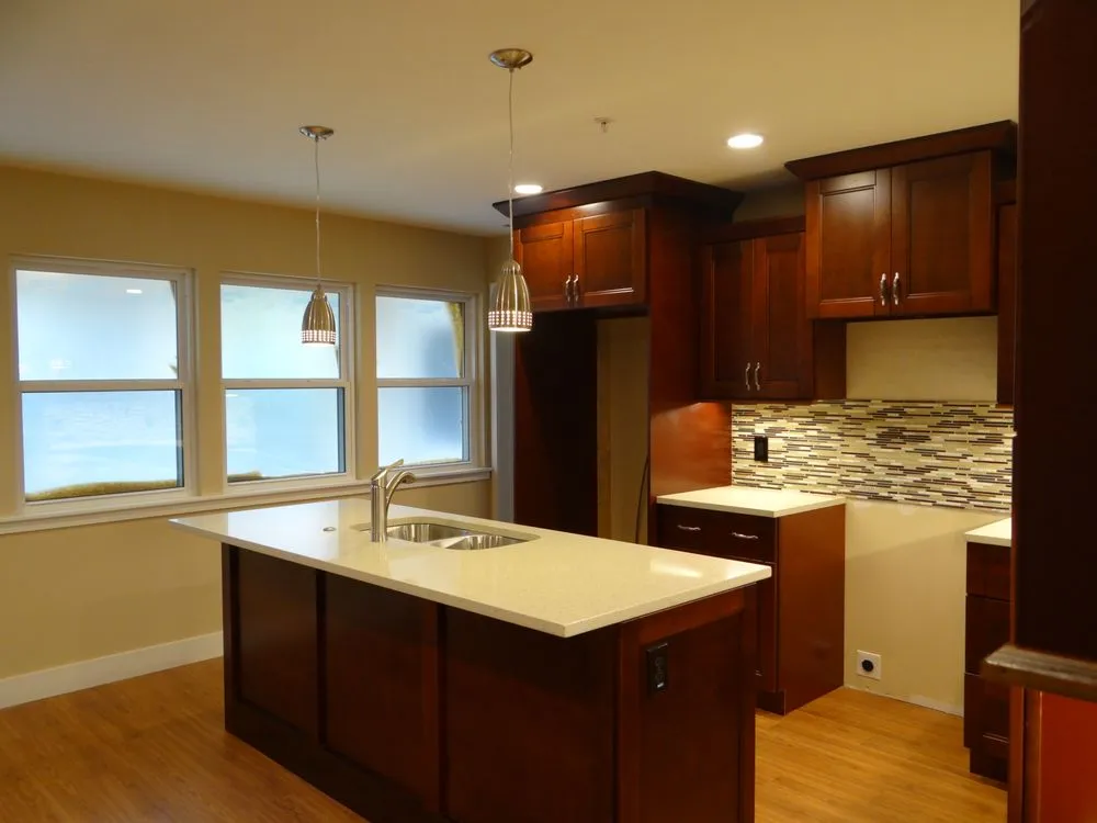 Affordable emergency electrical service experts serving ,  - Interstate Electric and Solar