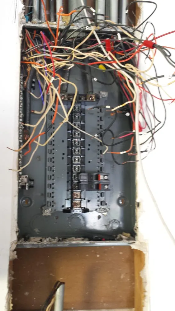 Slide of Interstate Electrical & Mechanical Systems