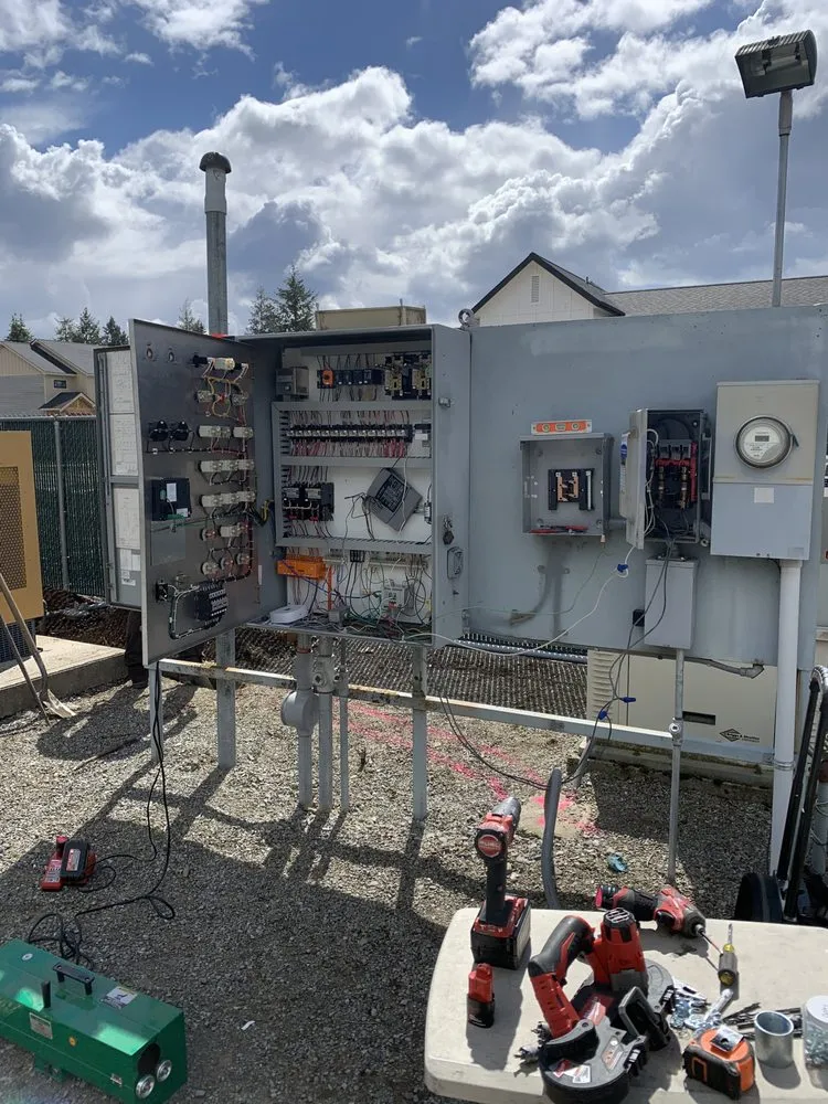 Slide of Interstate Electrical Contractors