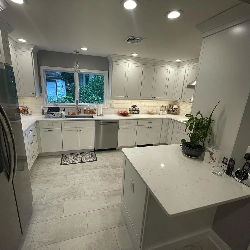 Slide of Intervene Emergency Electrician