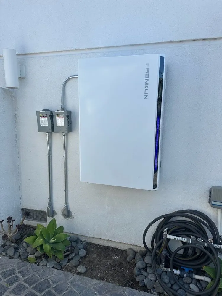 Slide of Intoset Electric