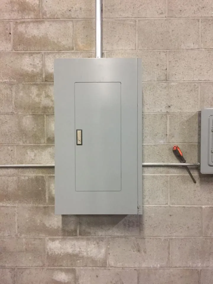 Slide of Intuitive 24 Hour Electrician