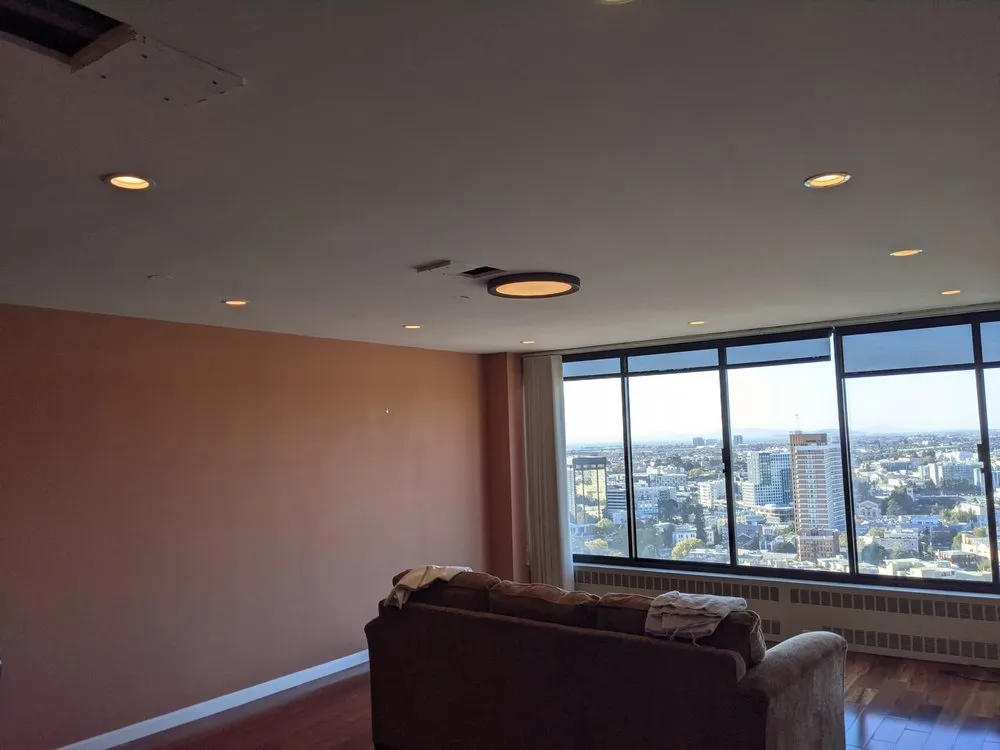 Affordable electrician providing outlet and switch repair in , 