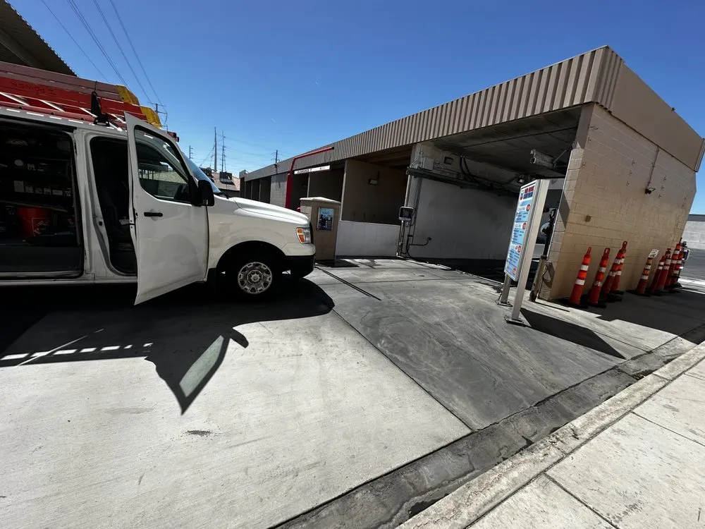 Slide of Ipower Electric