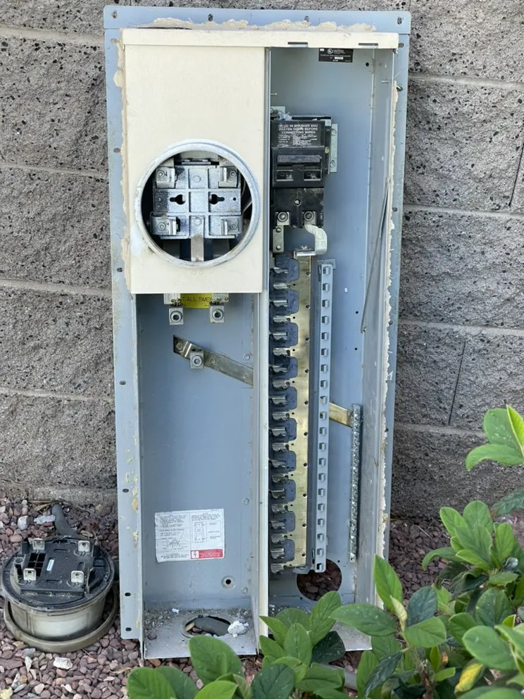 Slide of Ipower Electric