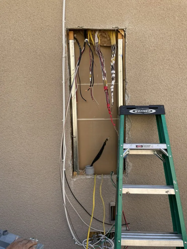 Slide of Ipower Electric