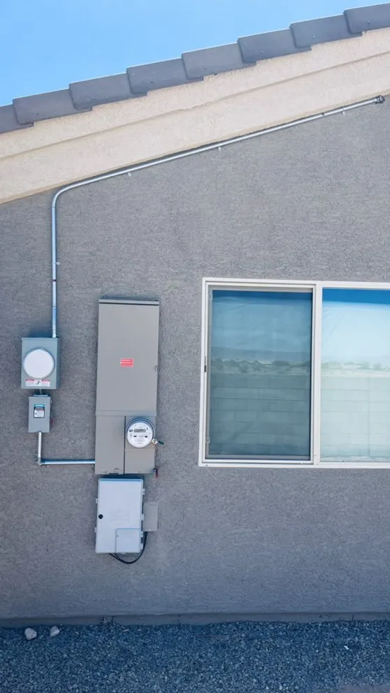 Slide of Irish Myke's