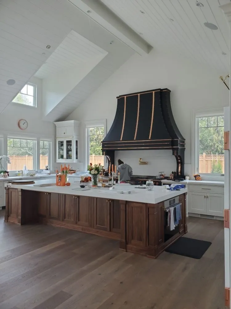 Slide of Iron Mountain Construction & Electrical