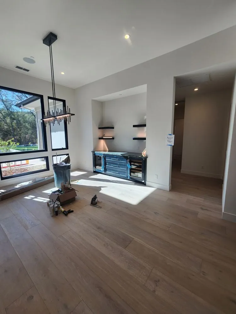 Slide of Iron Mountain Construction & Electrical