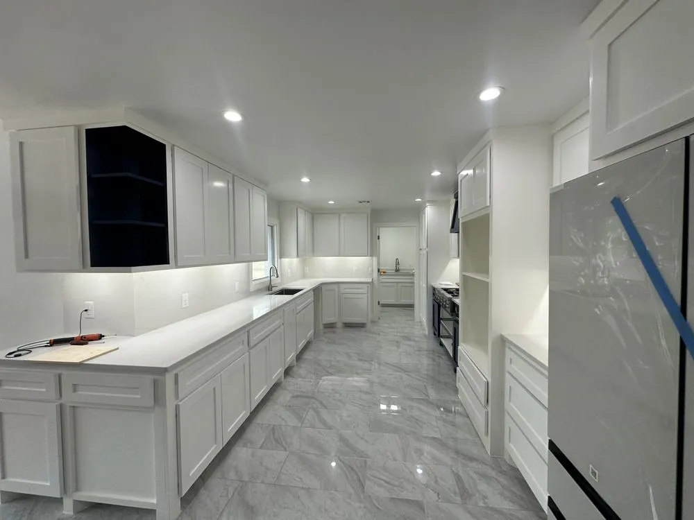 Slide of Ironclad Electric