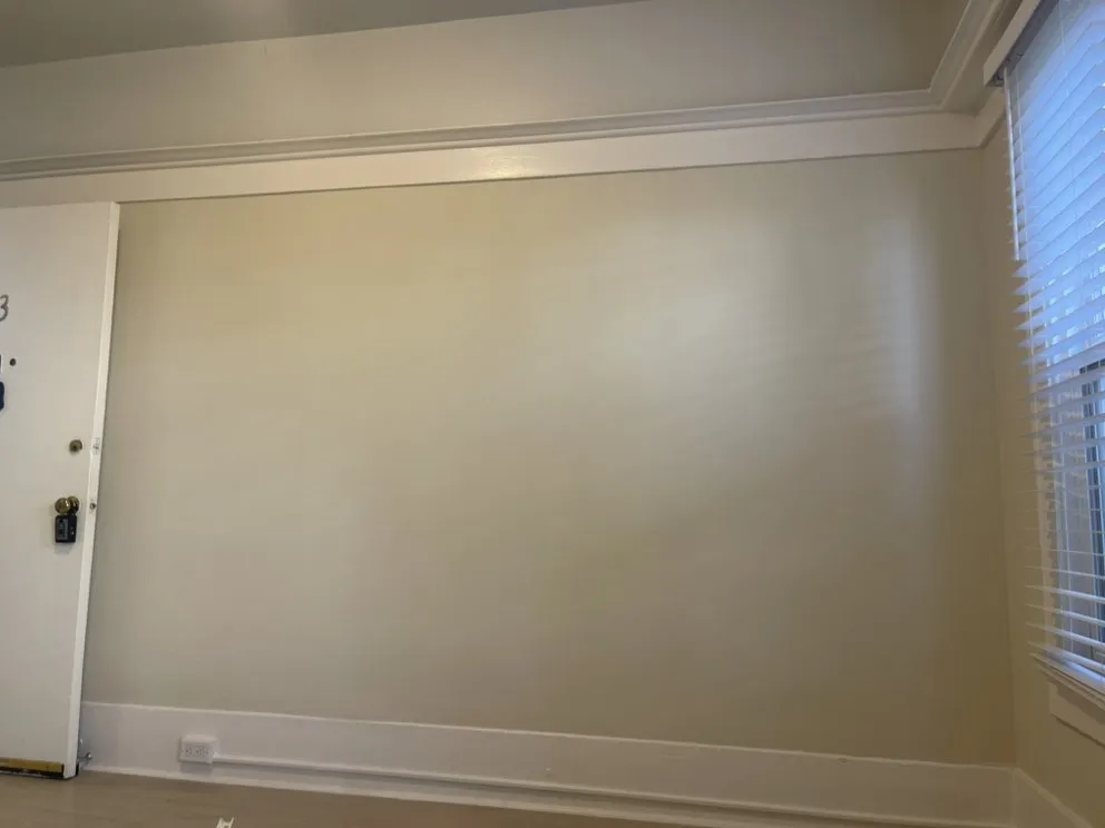 Slide of Isaias Meza Services