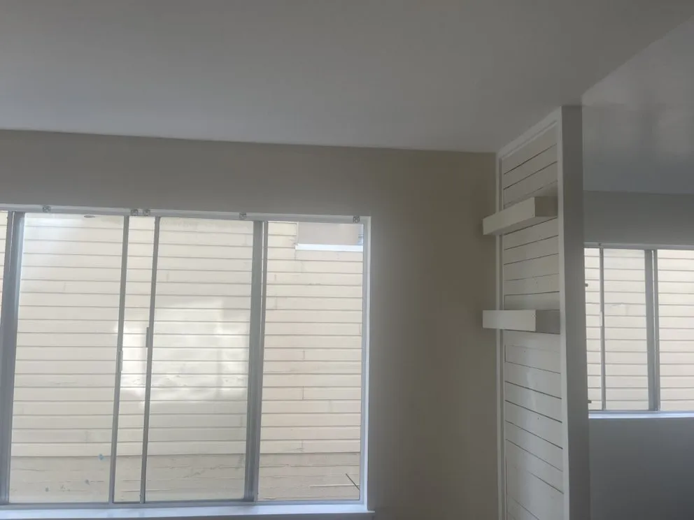 Slide of Isaias Meza Services