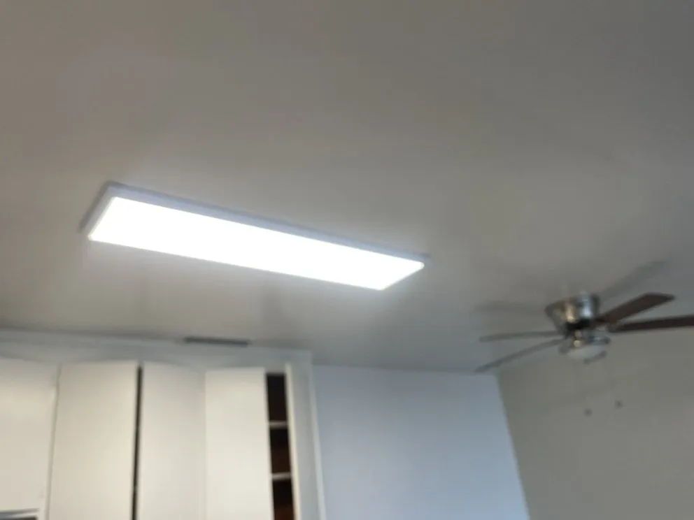 Slide of Isaias Meza Services