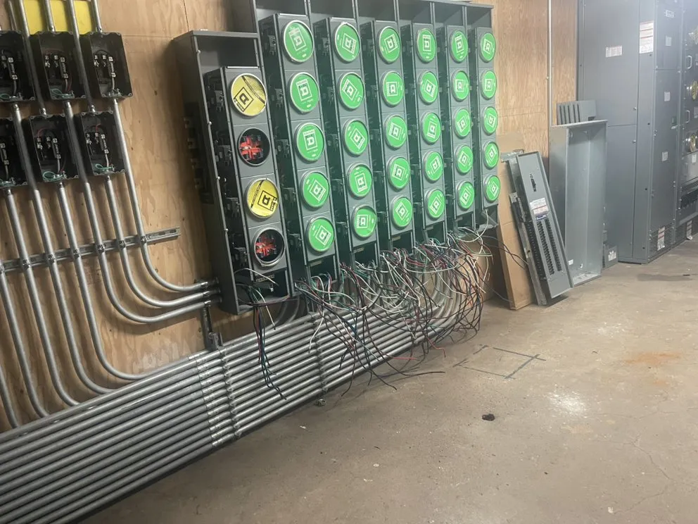 Slide of Isaias Meza Services