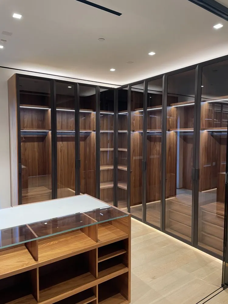 Slide of Island Pacific Electric