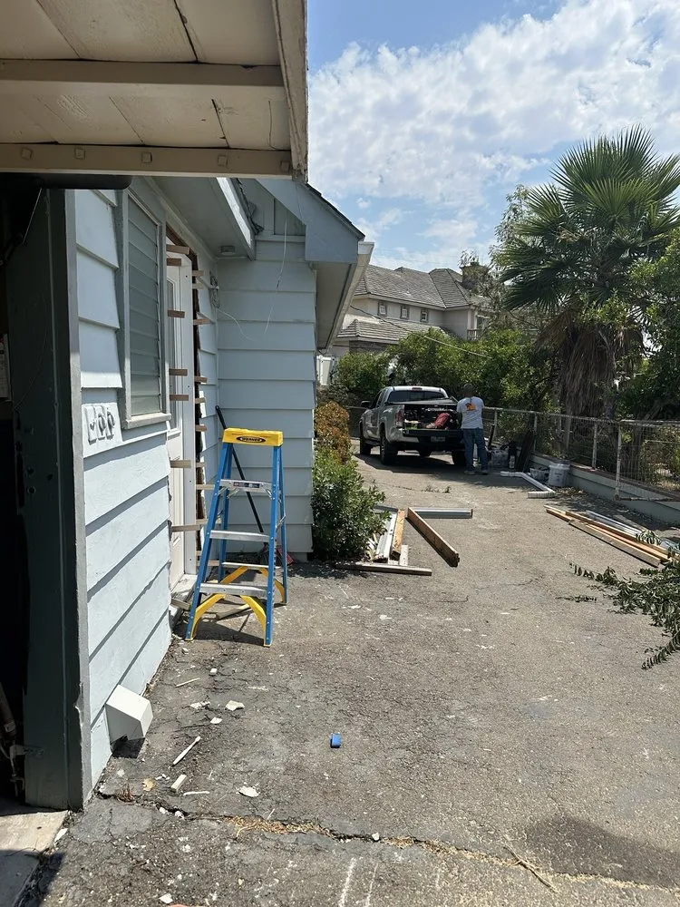 Slide of Island Pacific Electric