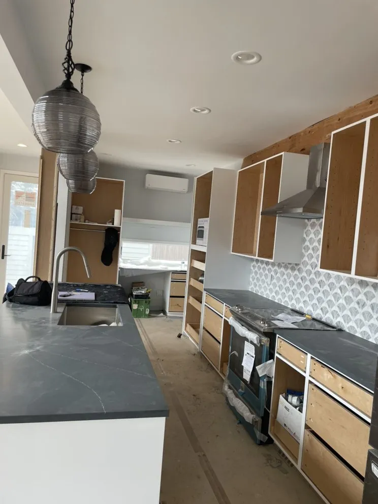 Reliable emergency electrical service in ,  by Island Wide Electric & Lighting