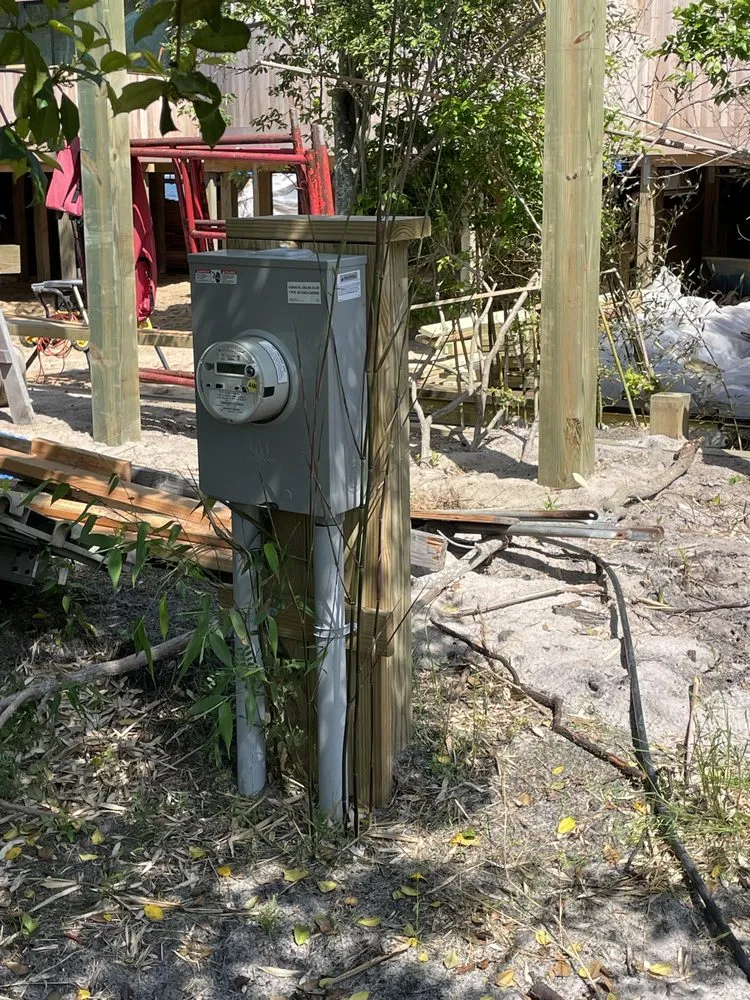 Slide of Island Wide Electric & Lighting