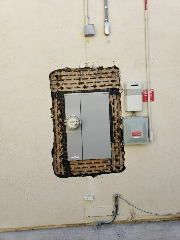 Emergency wiring installation experts serving , - Ismart Electrical Contractor