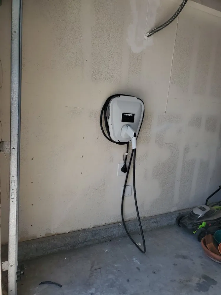 Slide of Israelectric