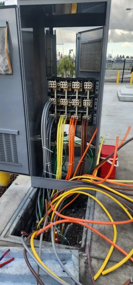 Slide of Israelectric