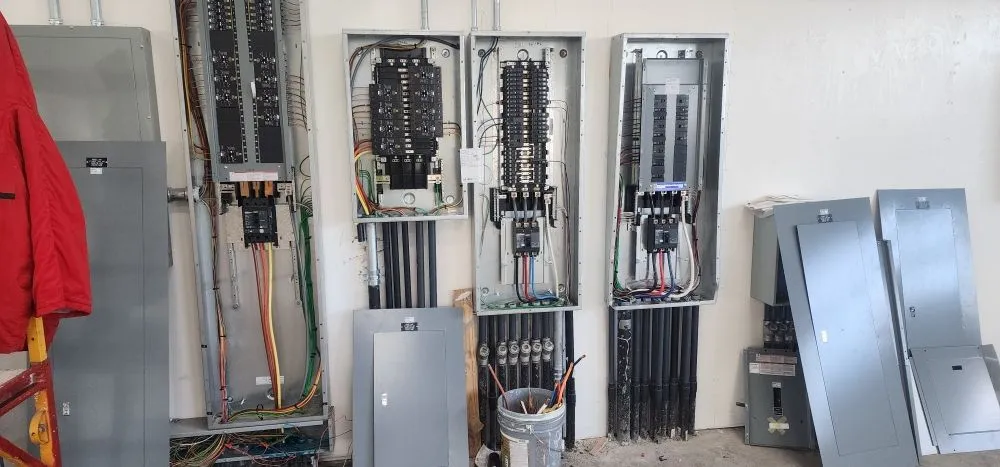 Slide of Israelectric