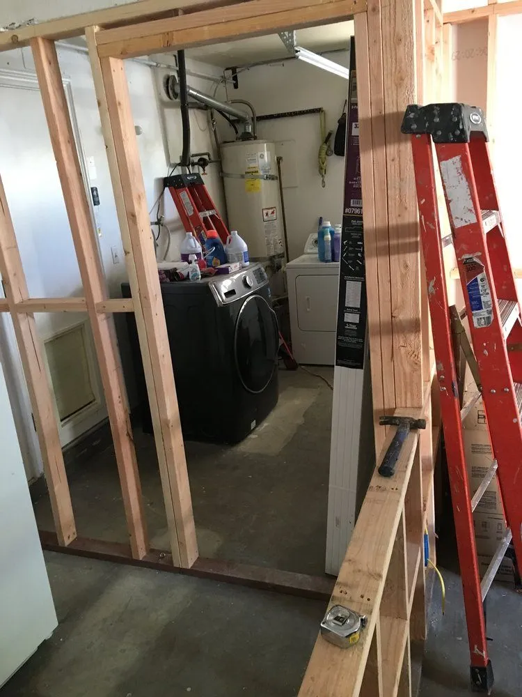 Reliable emergency electrical service service in ,  - Issa Construction