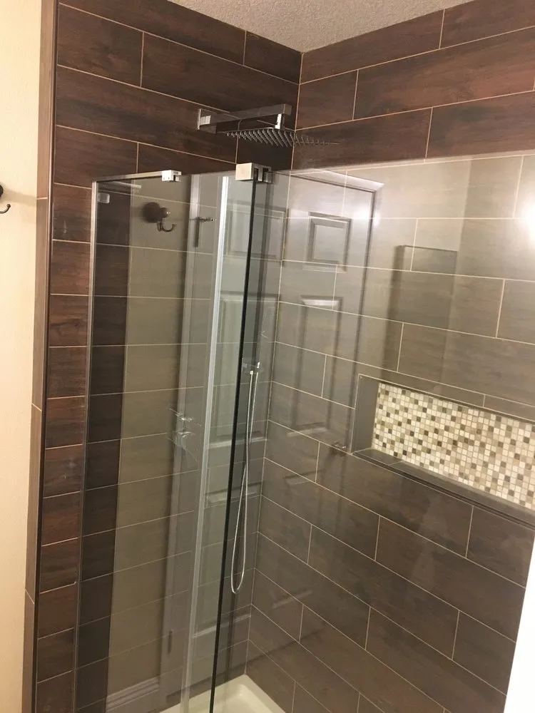 Slide of Issa Construction