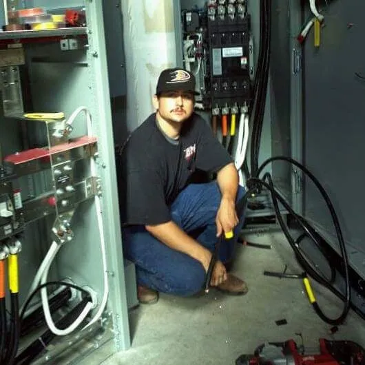 Slide of Its Aguda Electric Company