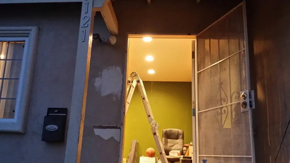 Slide of Its Aguda Electric Company