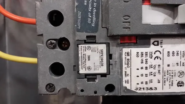 Its Aguda Electric Company Logo