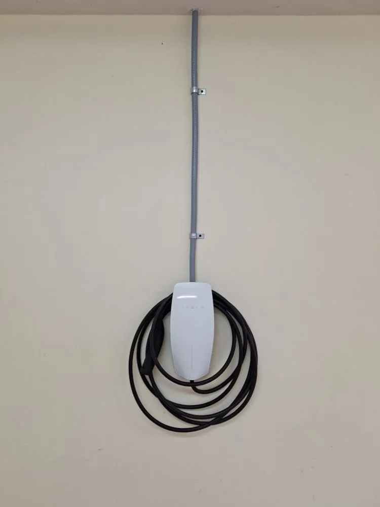 Slide of Iveys Handyman Services