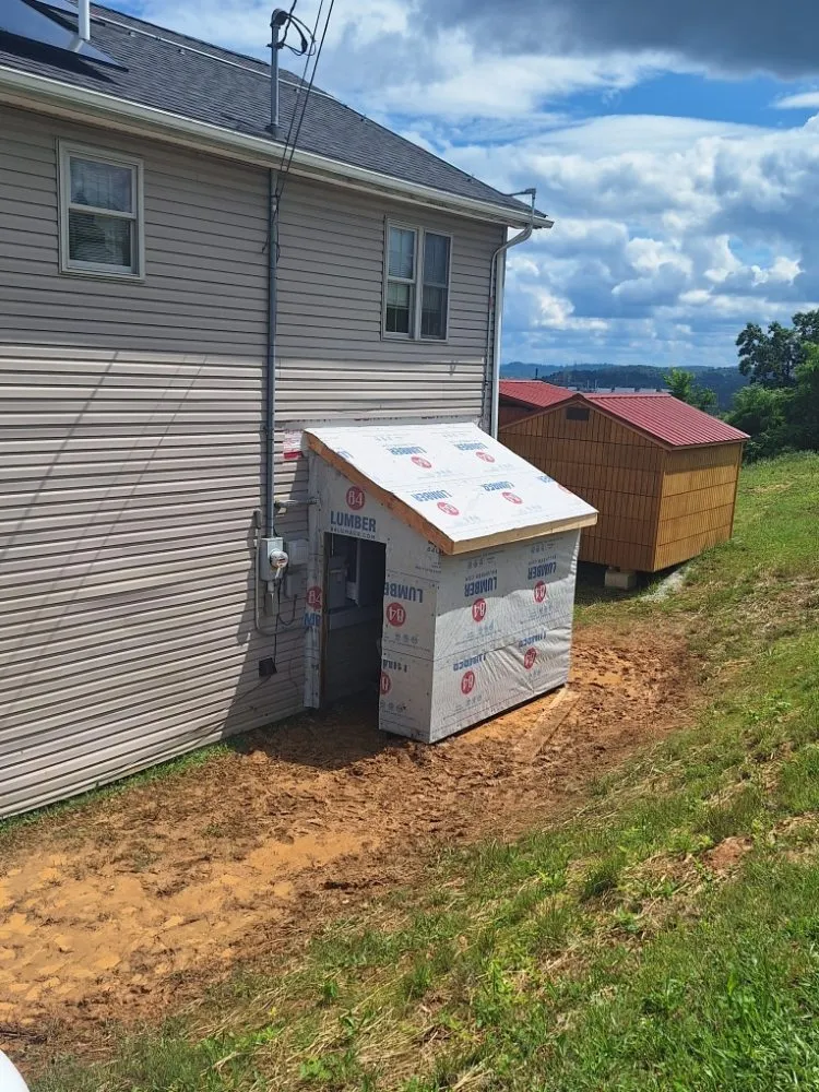 Slide of Iveys Handyman Services