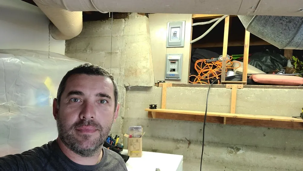 Slide of Ivolt Electric