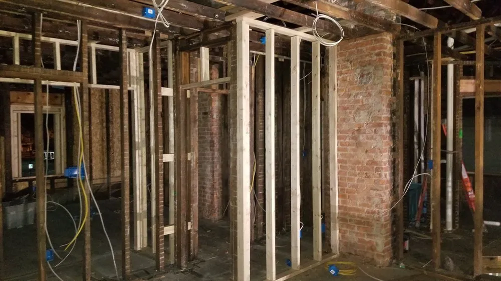 Reliable circuit breaker repair in ,  by IWE Electrical Service