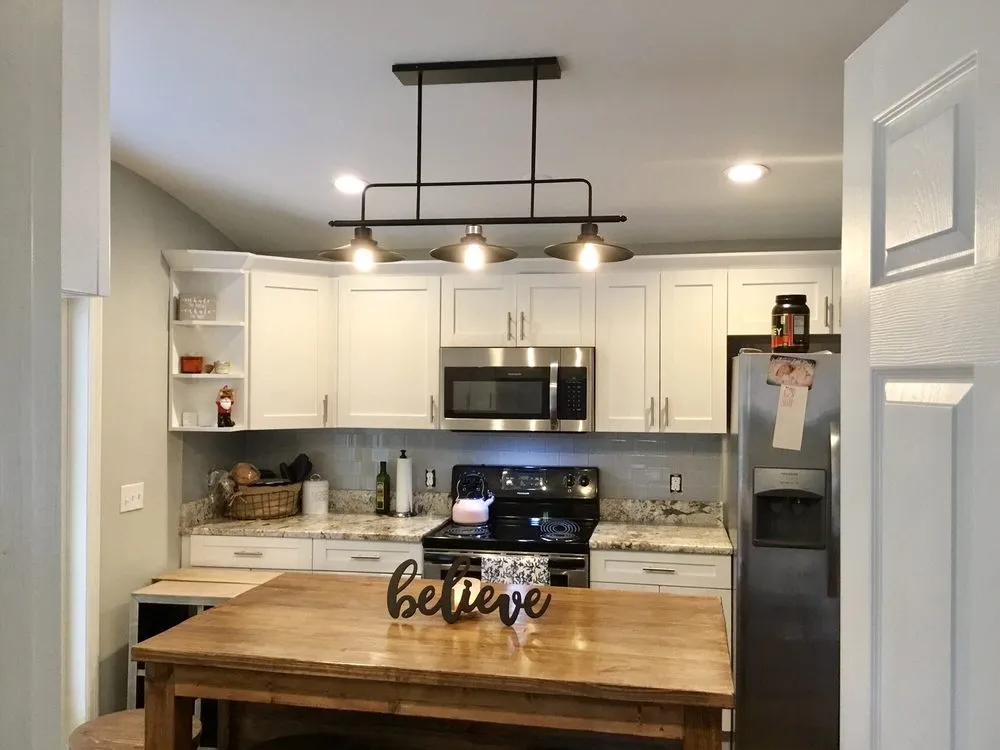 Licensed panel upgrade experts serving St Petersburg, FL - Izzo Electric