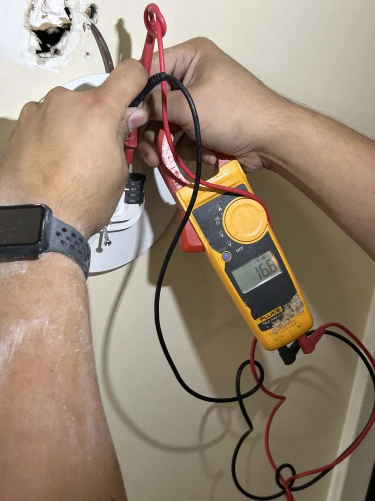 Slide of J & D Electric