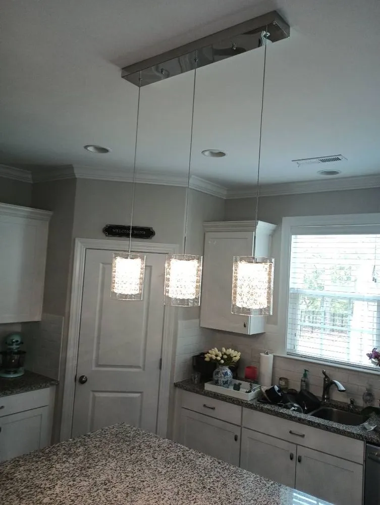 Slide of J & E Electrical Services