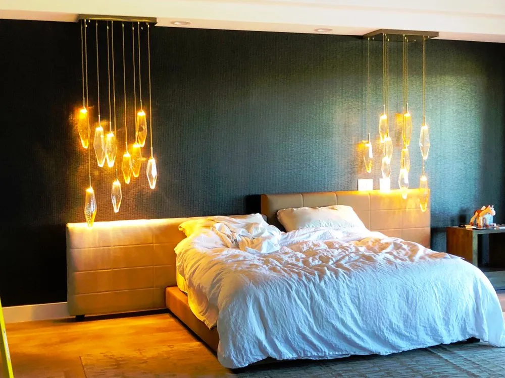 Slide of J & G Electric